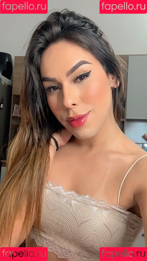 PixieFem Onlyfans Photo Gallery 