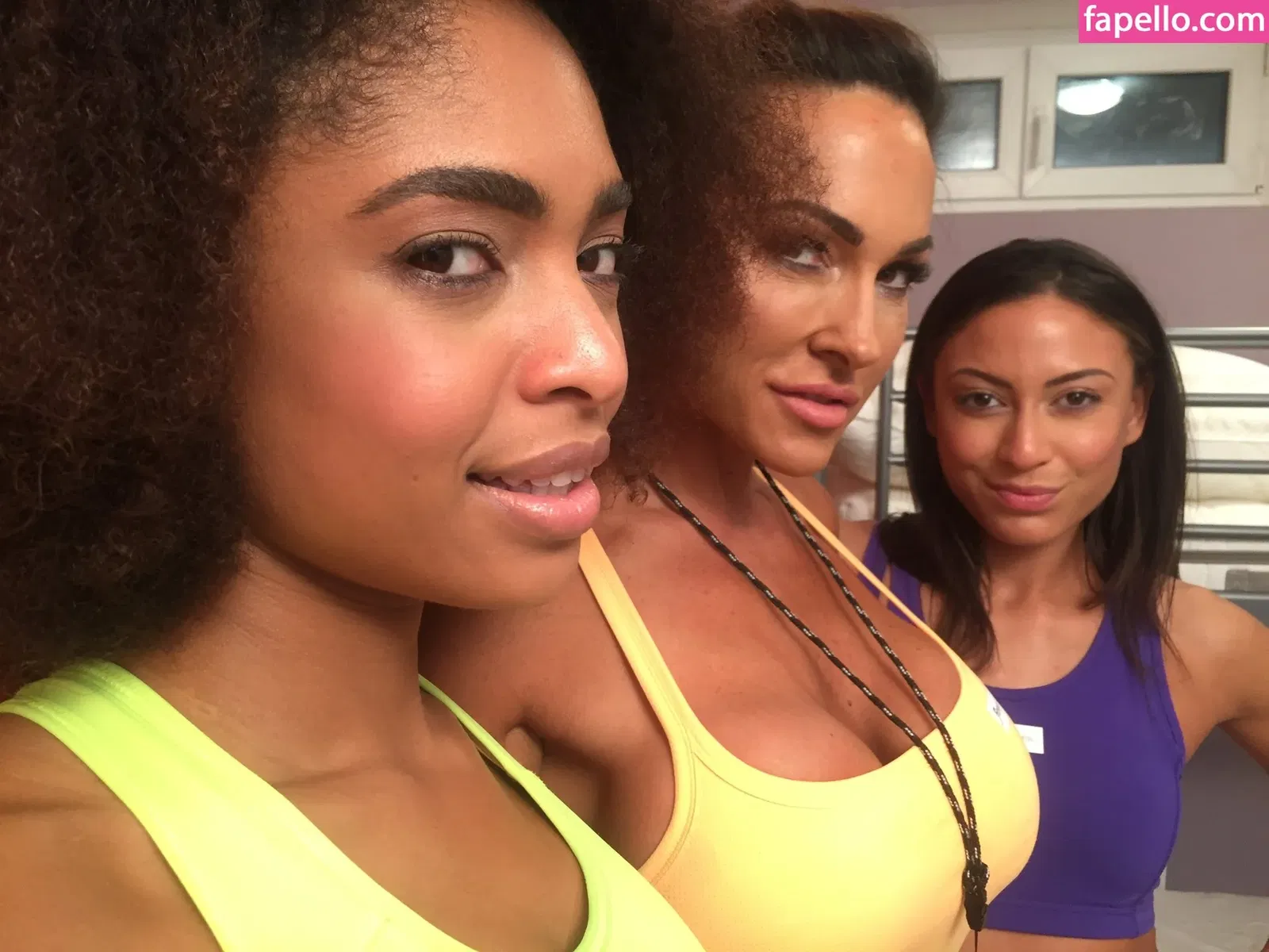 Islaha Onlyfans Photo Gallery 