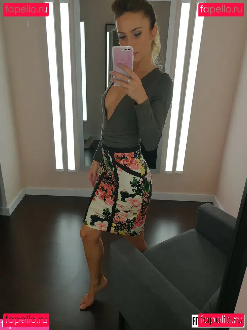 Fitting-Room Onlyfans Photo Gallery 