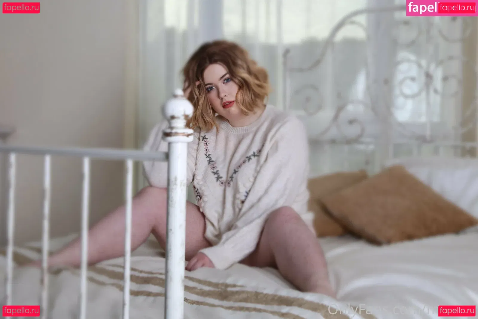 maebry Onlyfans Photo Gallery 