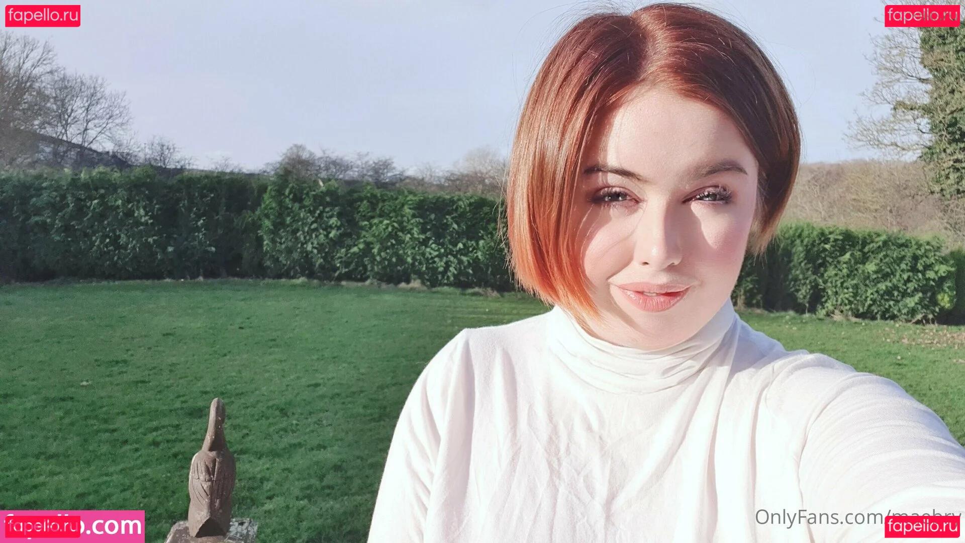 maebry Onlyfans Photo Gallery 