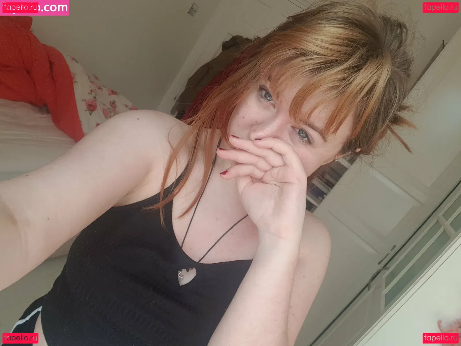 maebry Onlyfans Photo Gallery 