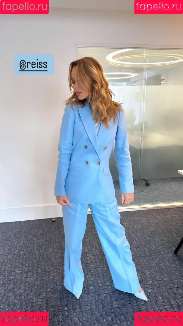 Amanda Holden Onlyfans Photo Gallery 