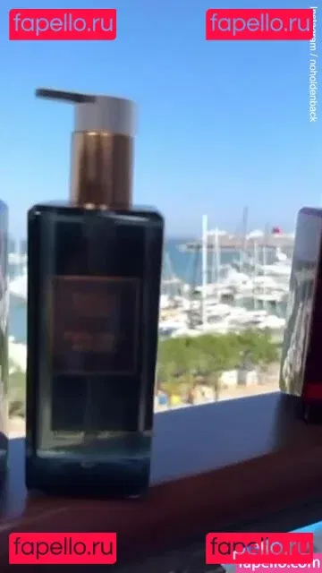 Amanda Holden Onlyfans Photo Gallery 