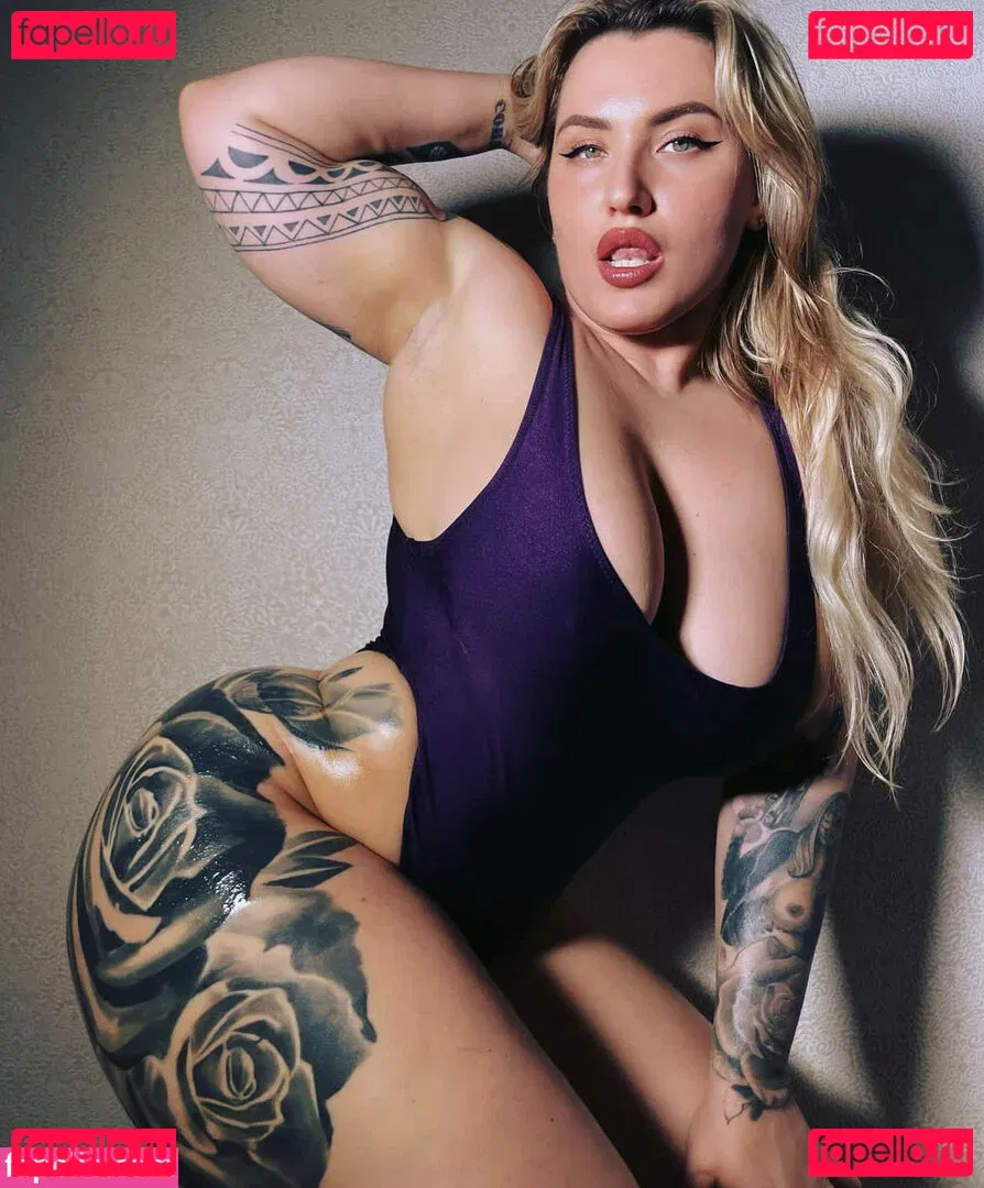 SwagRussianPanda Onlyfans Photo Gallery 