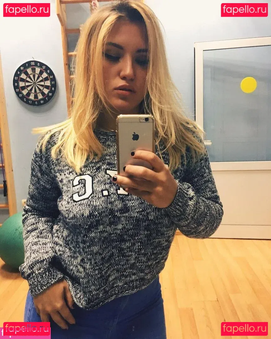 SwagRussianPanda Onlyfans Photo Gallery 