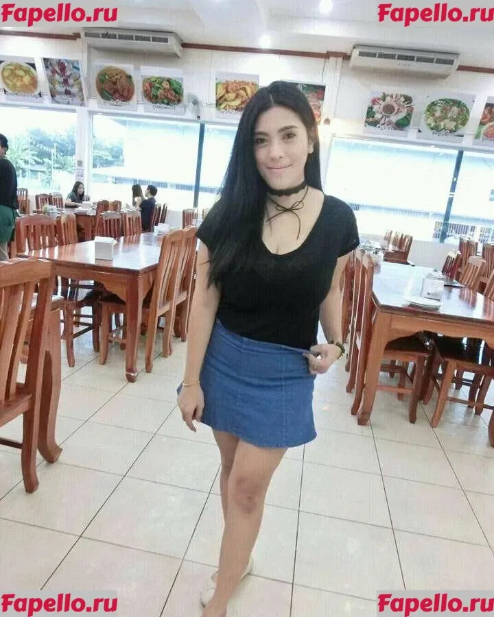 Aungsumalyn Onlyfans Photo Gallery 