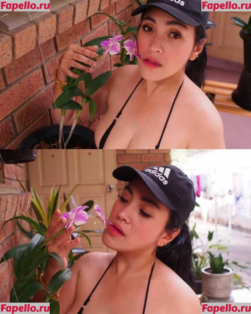 Aungsumalyn Onlyfans Photo Gallery 