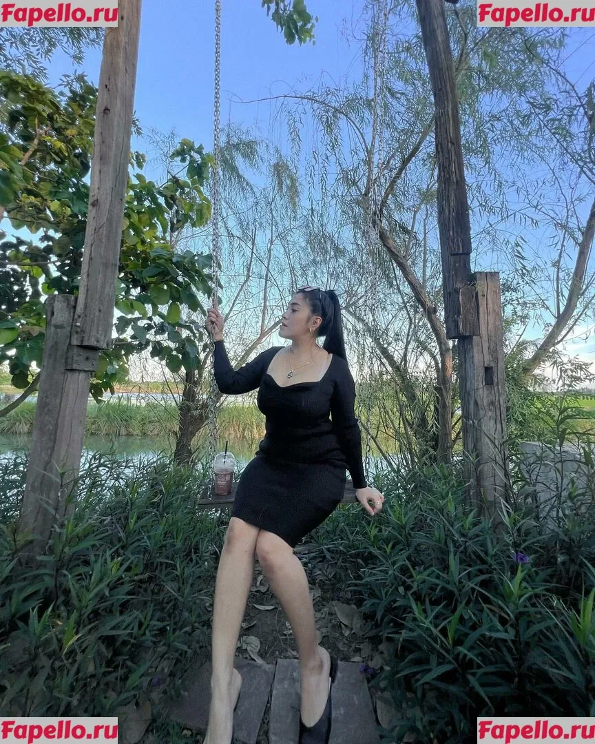 Aungsumalyn Onlyfans Photo Gallery 