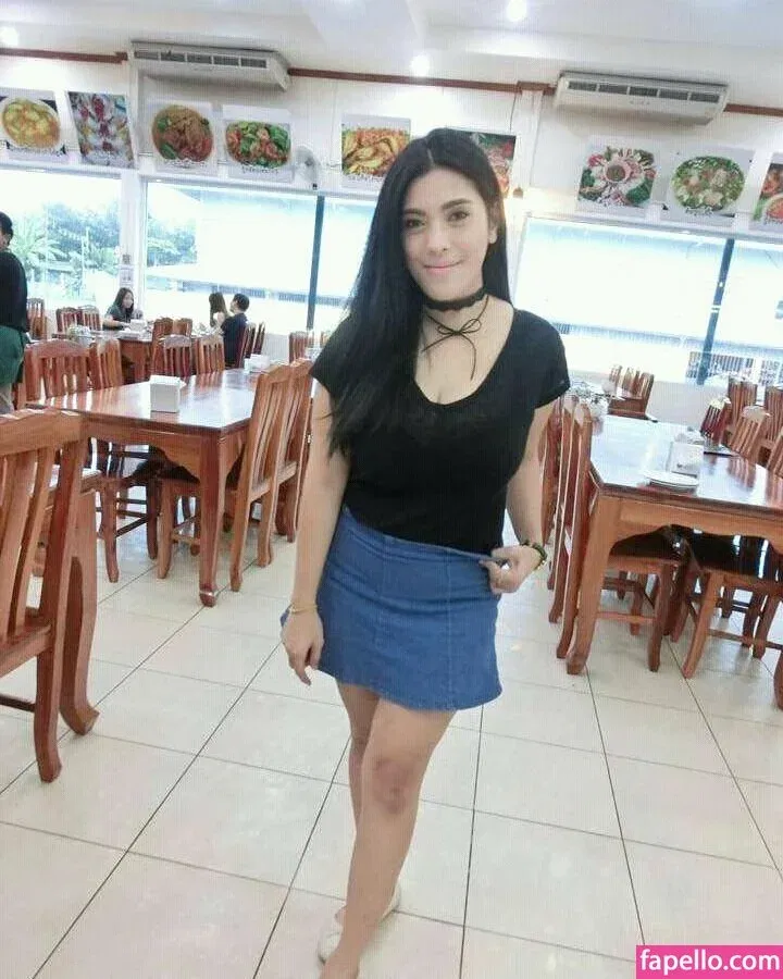 Aungsumalyn Onlyfans Photo Gallery 