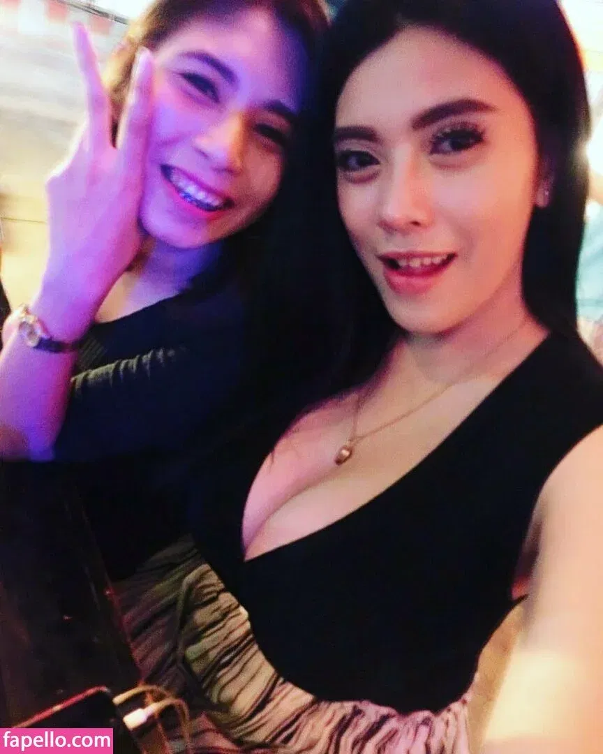 Aungsumalyn Onlyfans Photo Gallery 