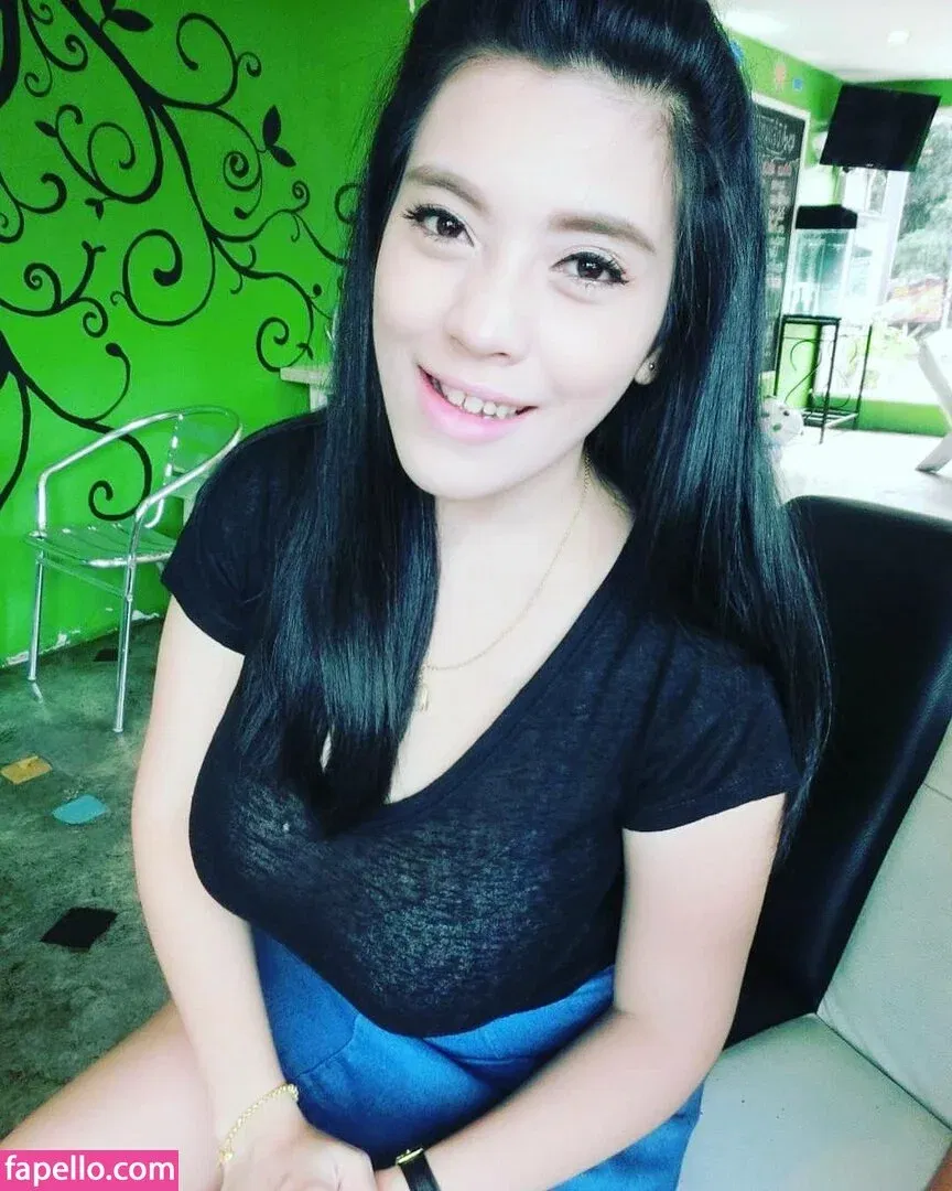 Aungsumalyn Onlyfans Photo Gallery 