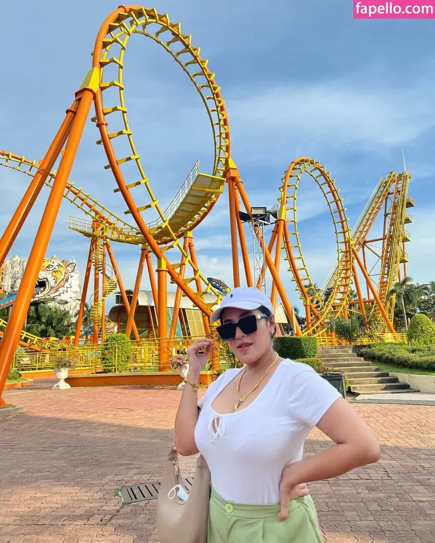 Aungsumalyn Onlyfans Photo Gallery 