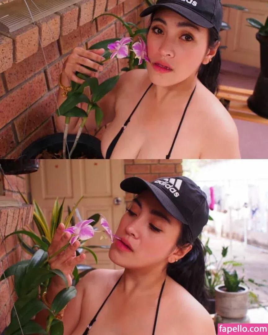 Aungsumalyn Onlyfans Photo Gallery 