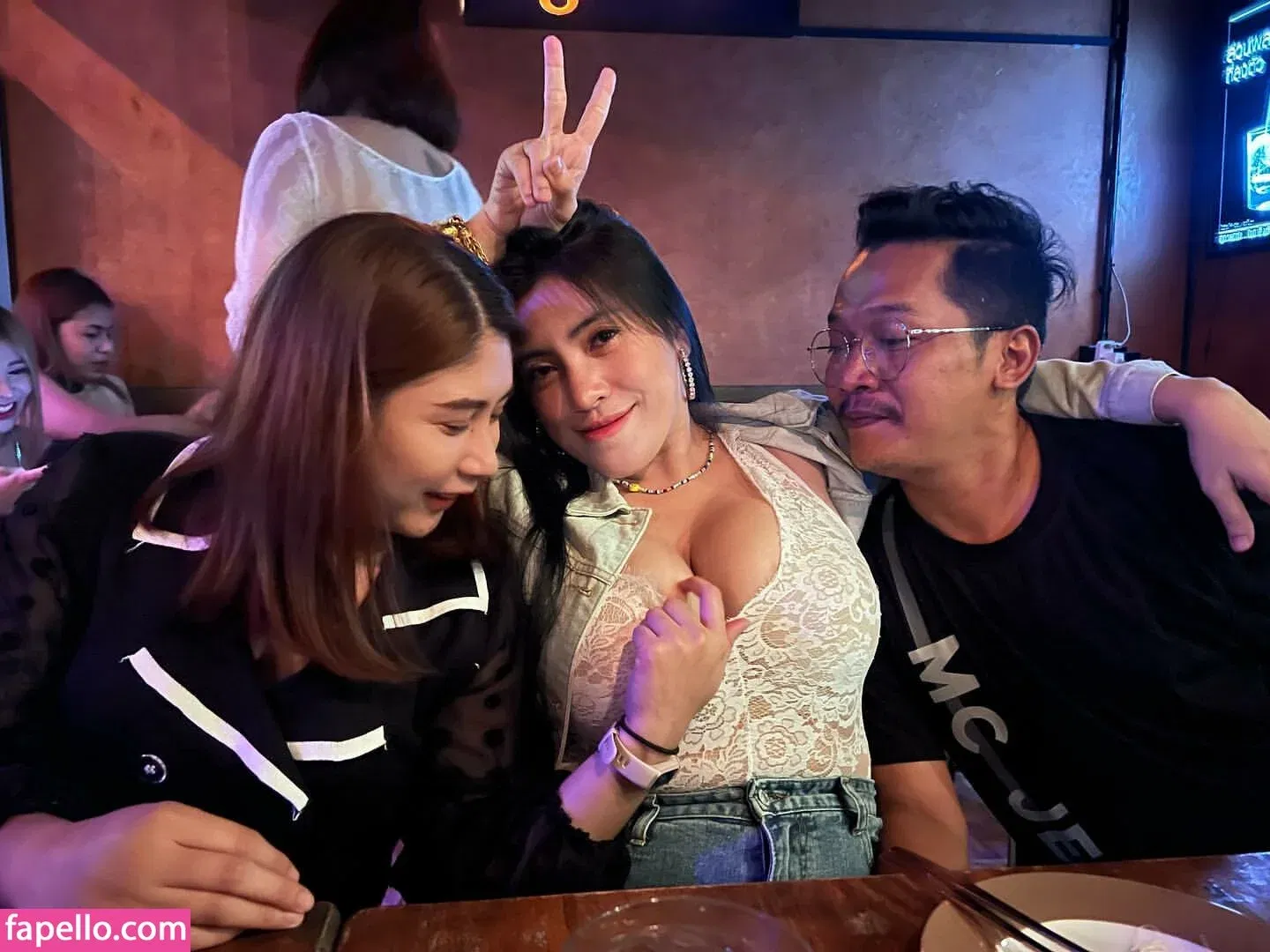 Aungsumalyn Onlyfans Photo Gallery 