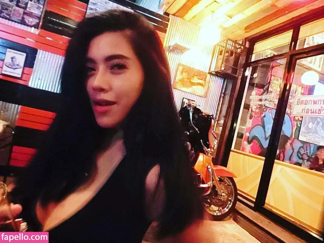 Aungsumalyn Onlyfans Photo Gallery 