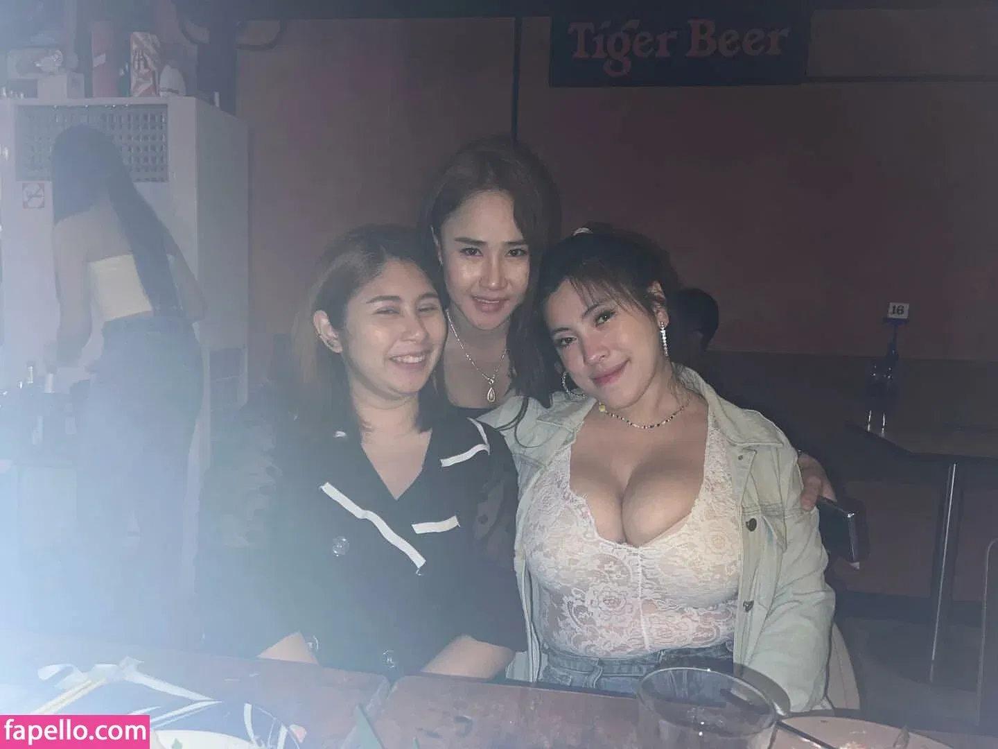 Aungsumalyn Onlyfans Photo Gallery 