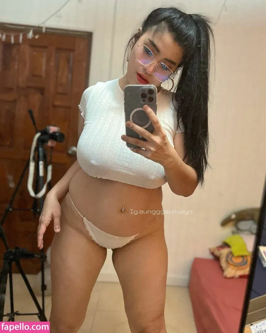 Aungsumalyn Onlyfans Photo Gallery 