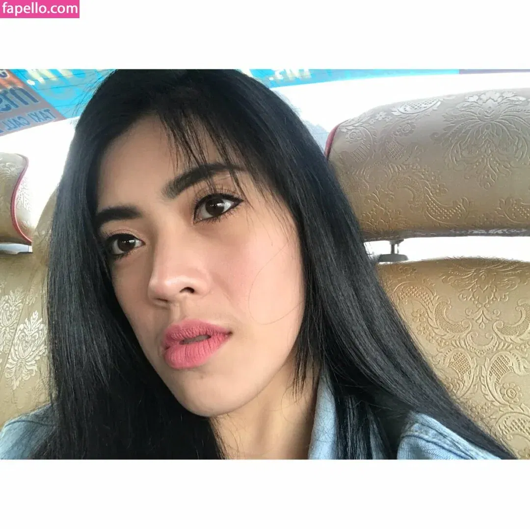 Aungsumalyn Onlyfans Photo Gallery 