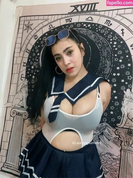Aungsumalyn Onlyfans Photo Gallery 