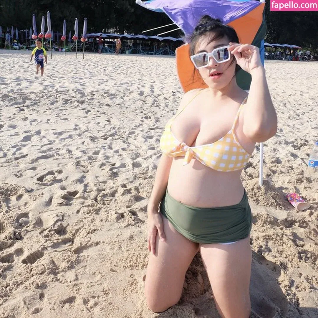 Aungsumalyn Onlyfans Photo Gallery 