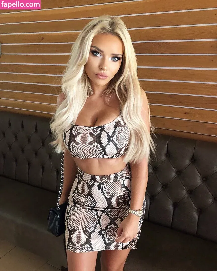 Becca Medlin Onlyfans Photo Gallery 