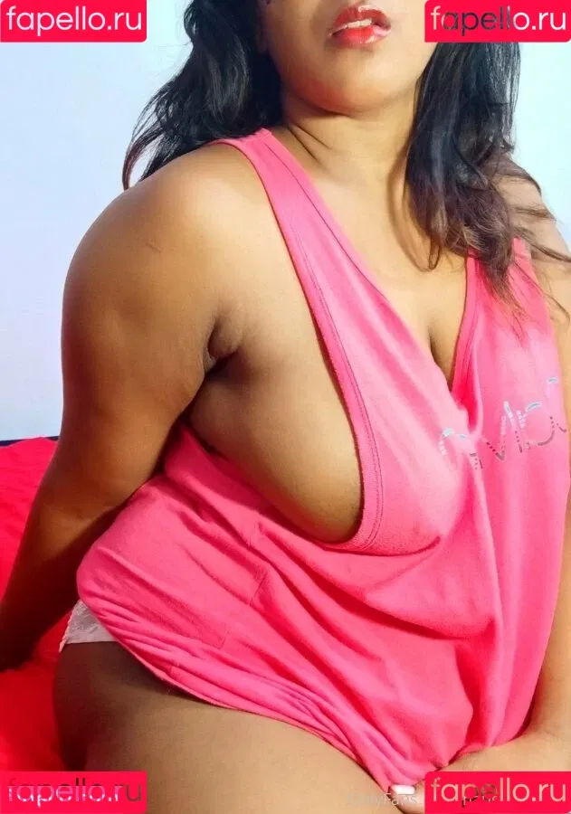 naughtyaunty Onlyfans Photo Gallery 
