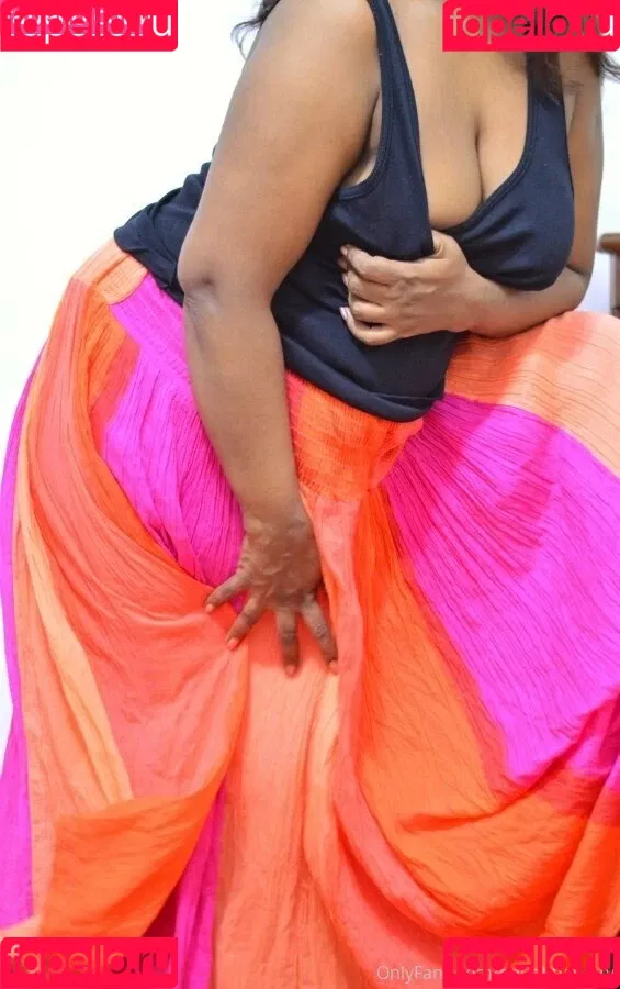 naughtyaunty Onlyfans Photo Gallery 