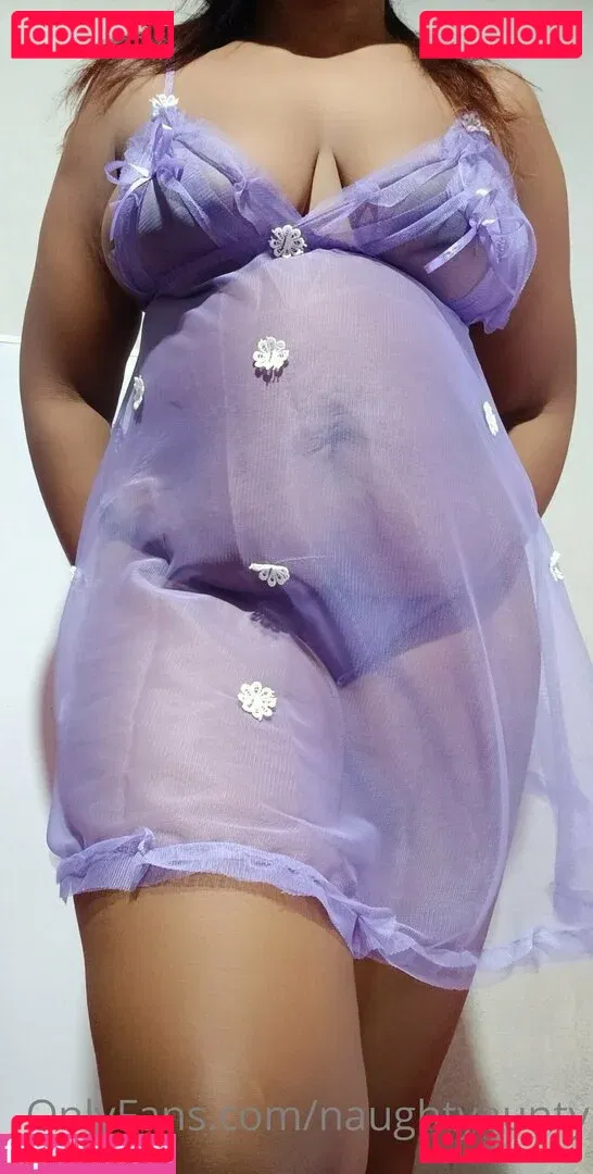 naughtyaunty Onlyfans Photo Gallery 