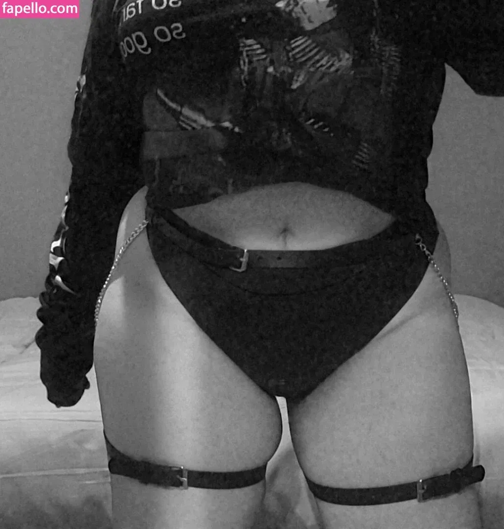 Draconiarv Onlyfans Photo Gallery 