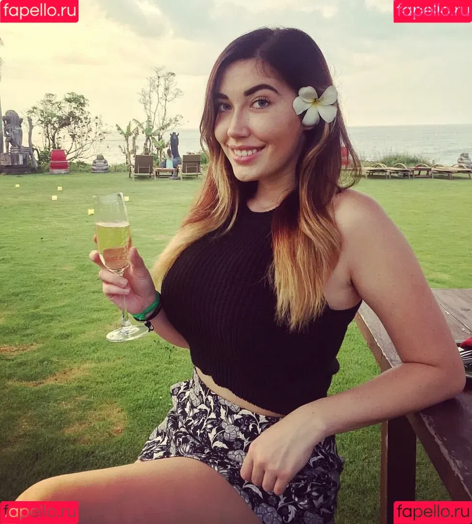 Jenna Ashley Onlyfans Photo Gallery 