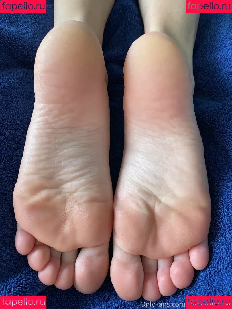 myposedtoes Onlyfans Photo Gallery 