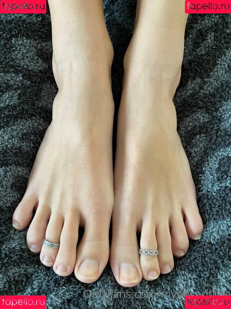 myposedtoes Onlyfans Photo Gallery 