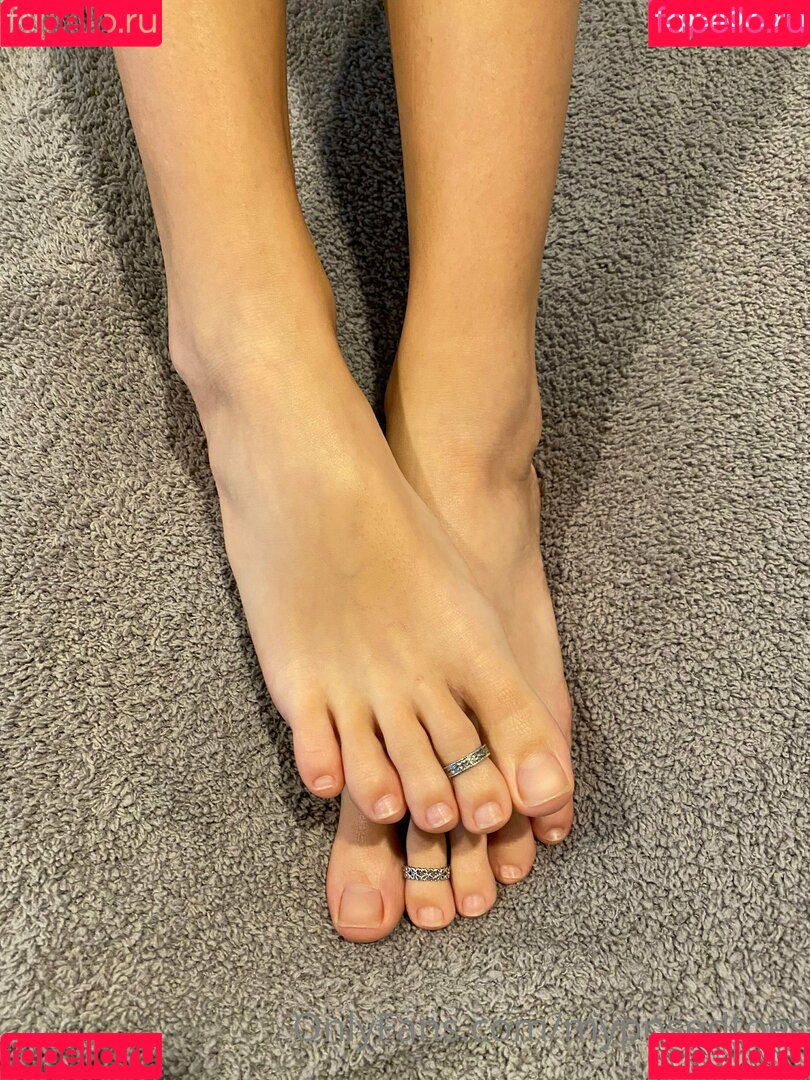 myposedtoes Onlyfans Photo Gallery 