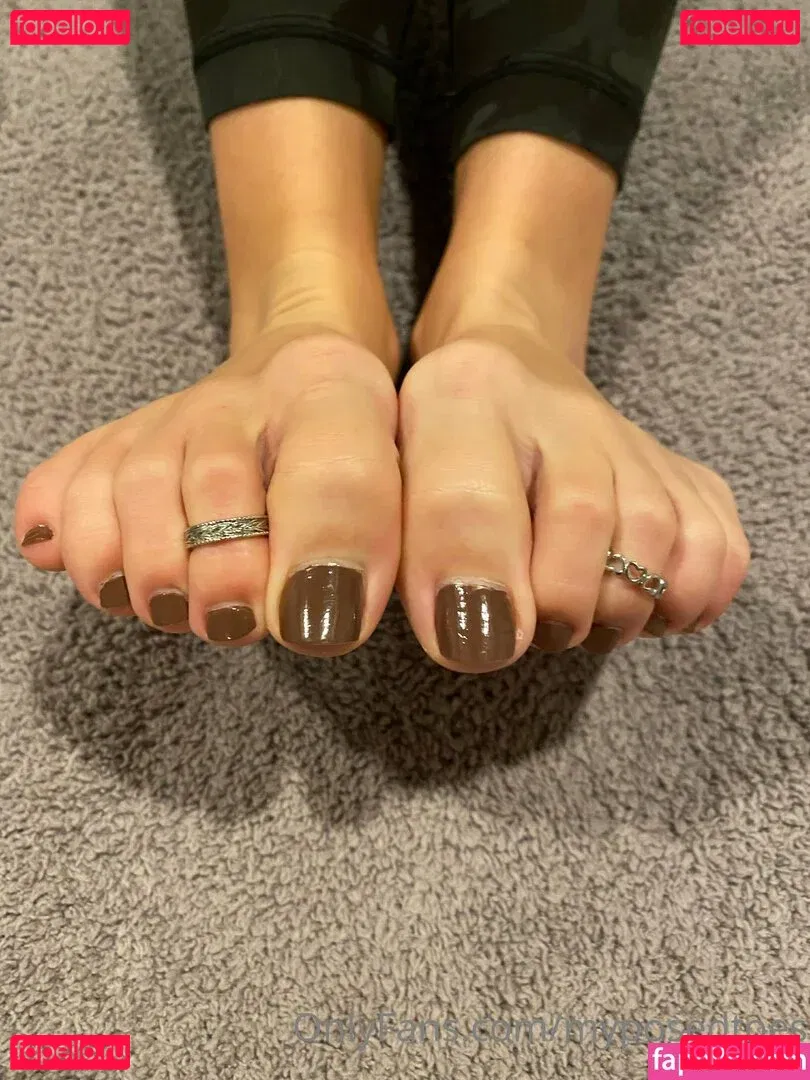 myposedtoes Onlyfans Photo Gallery 