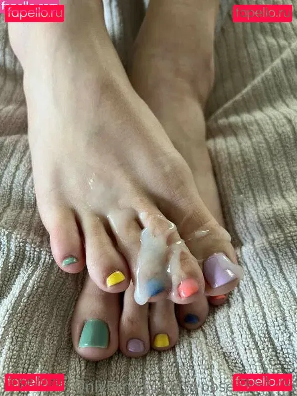 myposedtoes Onlyfans Photo Gallery 
