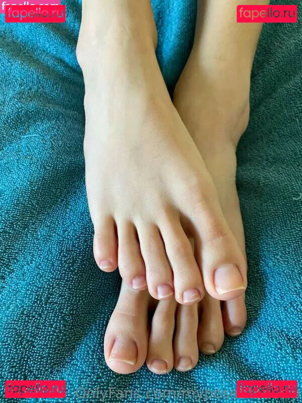 myposedtoes Onlyfans Photo Gallery 