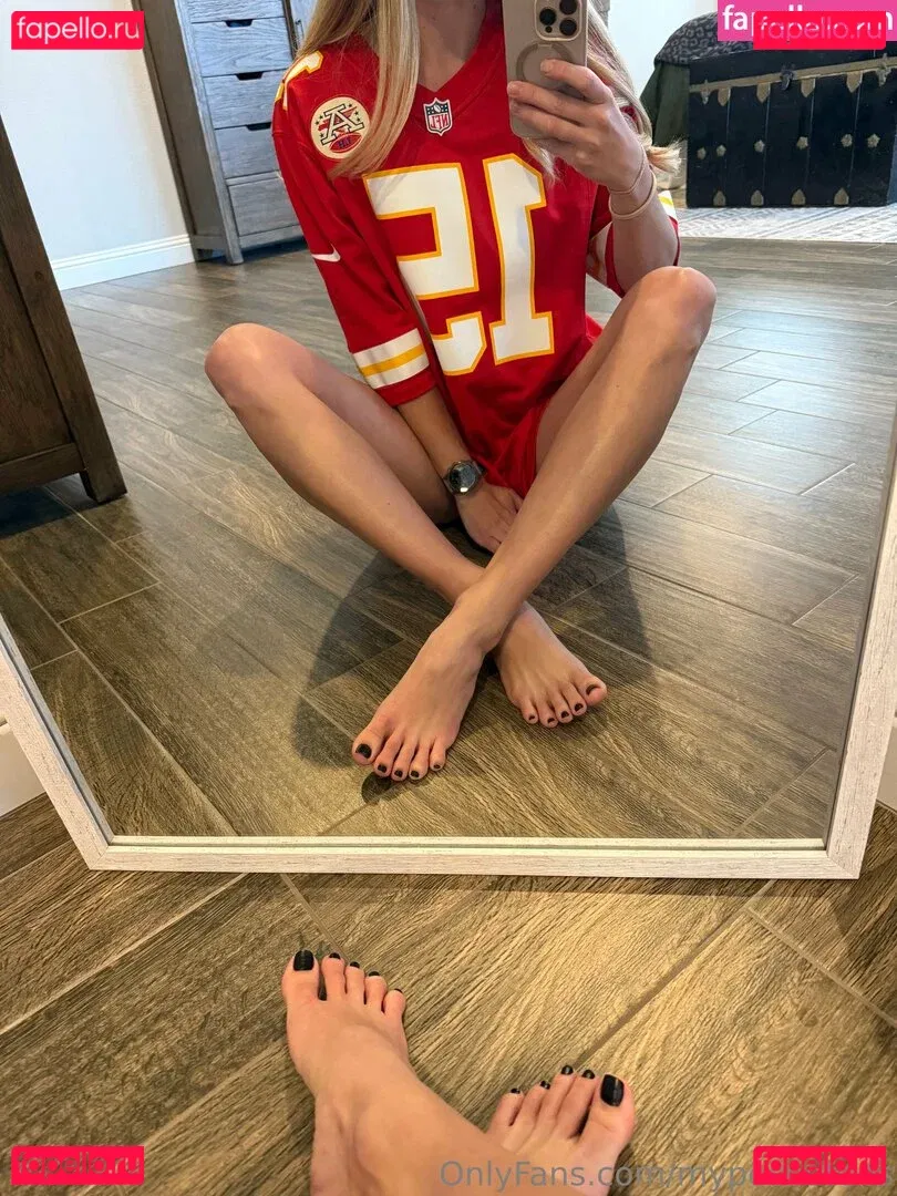 myposedtoes Onlyfans Photo Gallery 