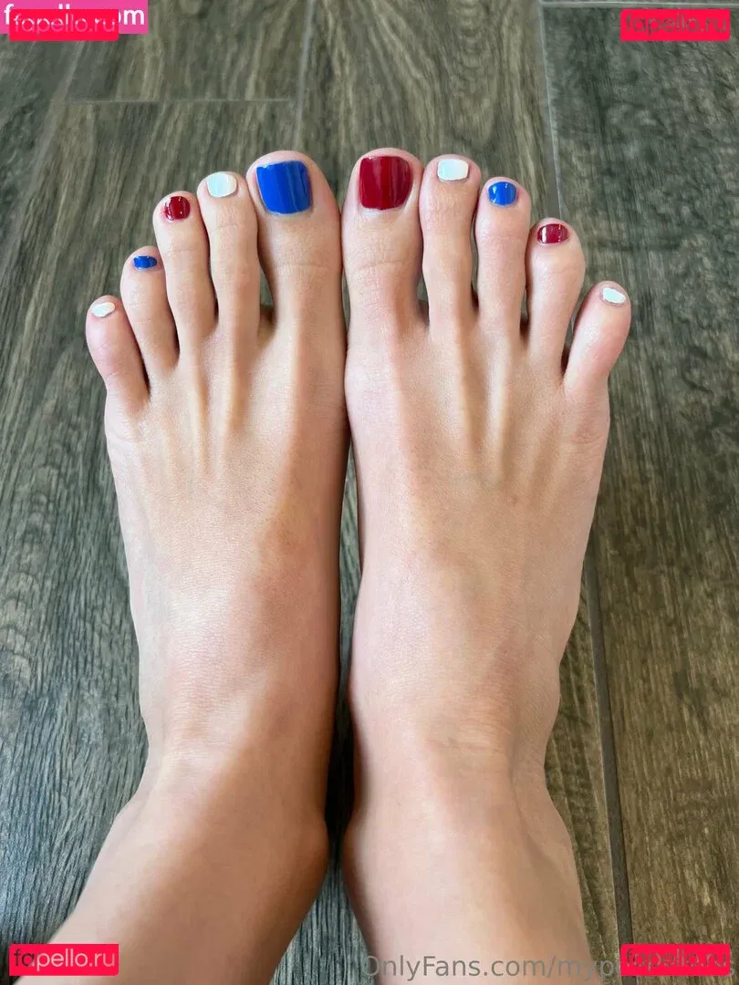 myposedtoes Onlyfans Photo Gallery 