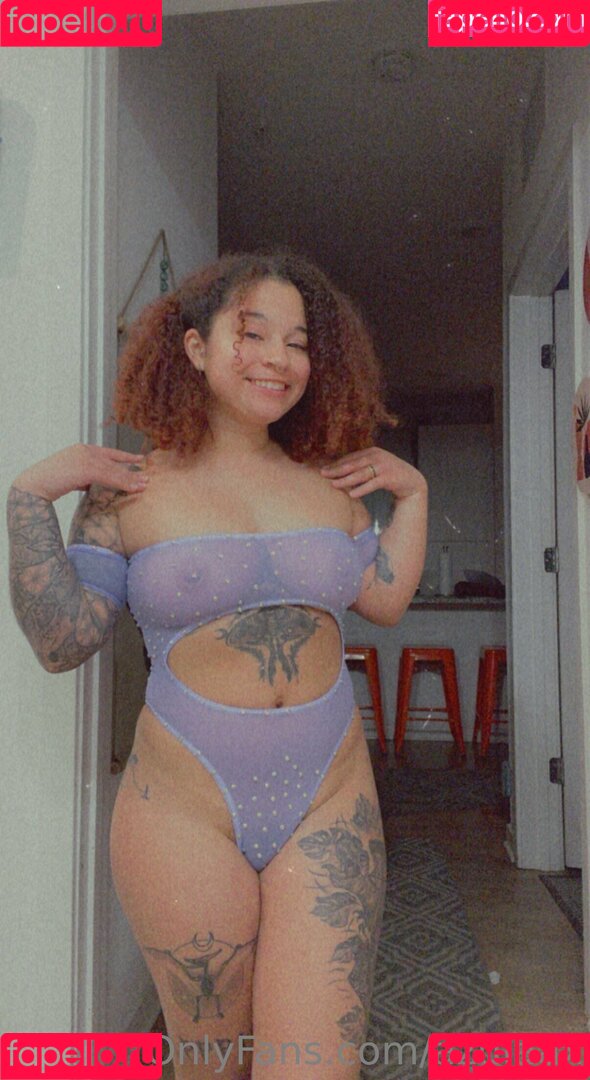 Azulaax Onlyfans Photo Gallery 