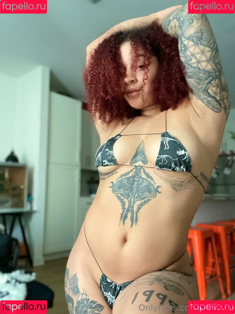 Azulaax Onlyfans Photo Gallery 