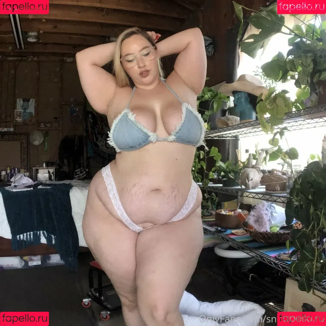 snowycakesy Onlyfans Photo Gallery 