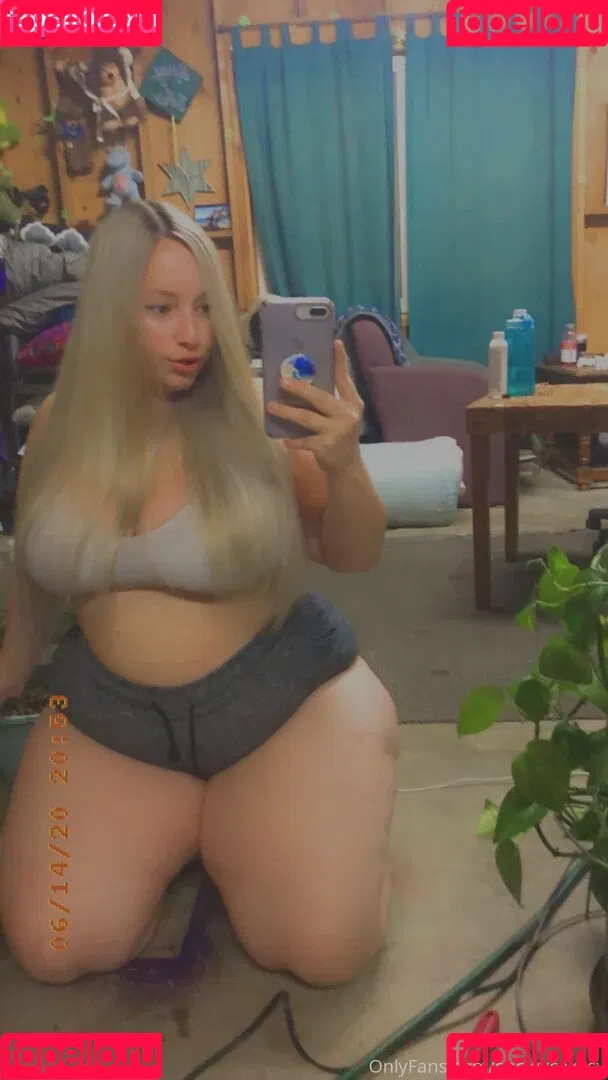 snowycakesy Onlyfans Photo Gallery 