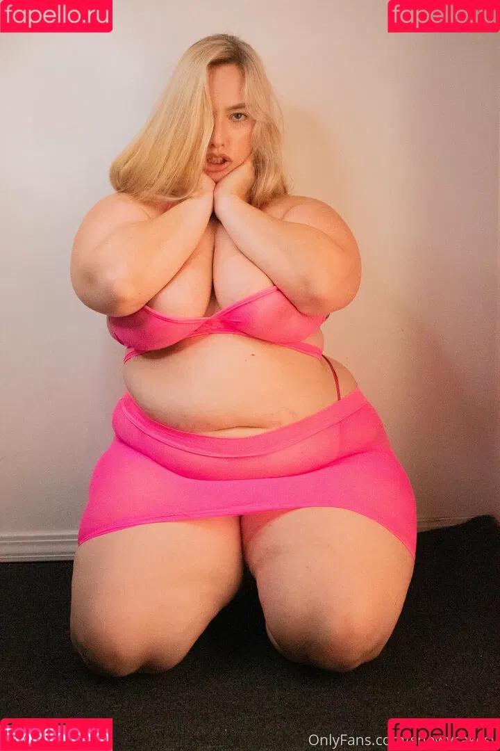 snowycakesy Onlyfans Photo Gallery 