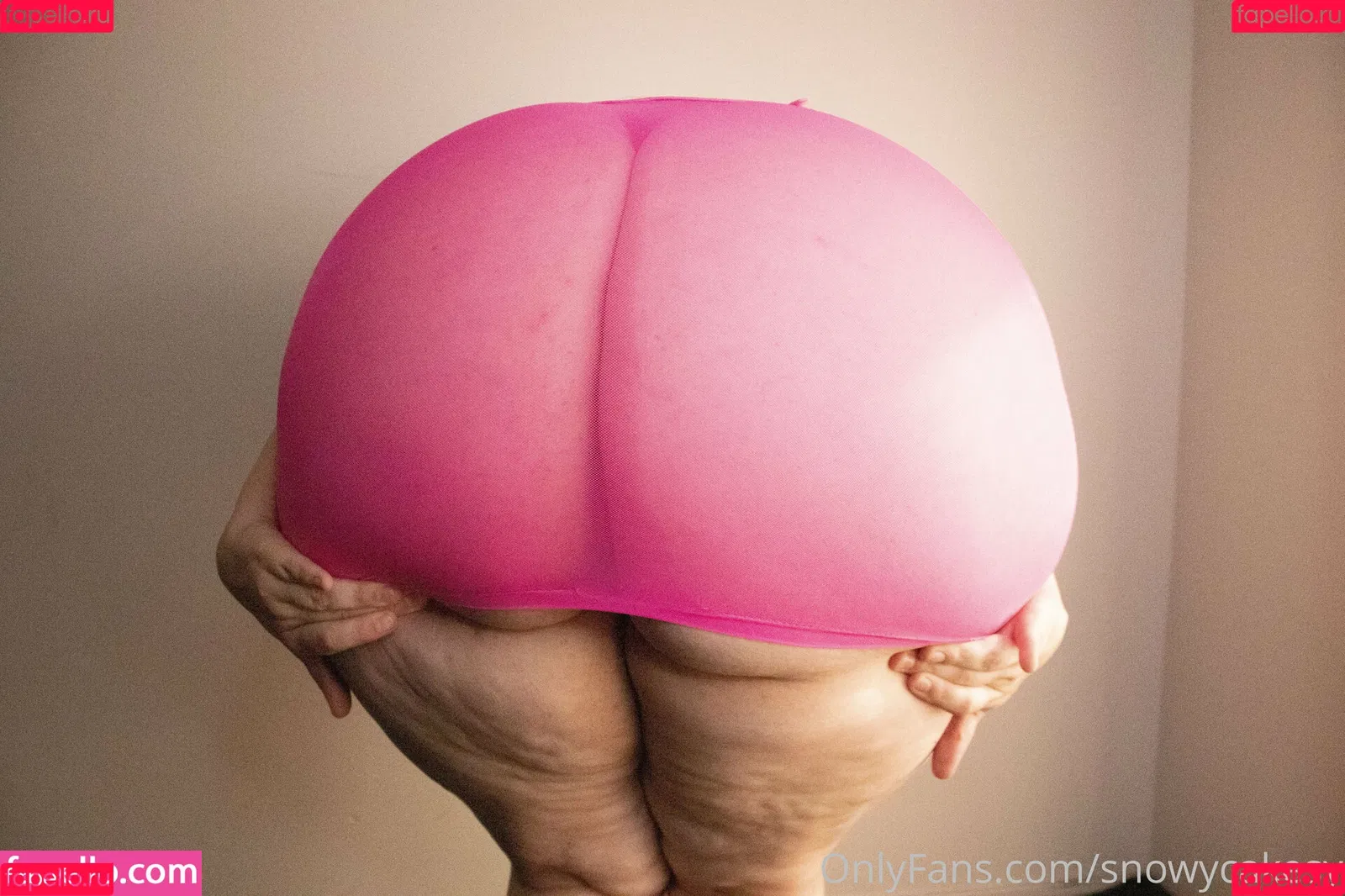snowycakesy Onlyfans Photo Gallery 