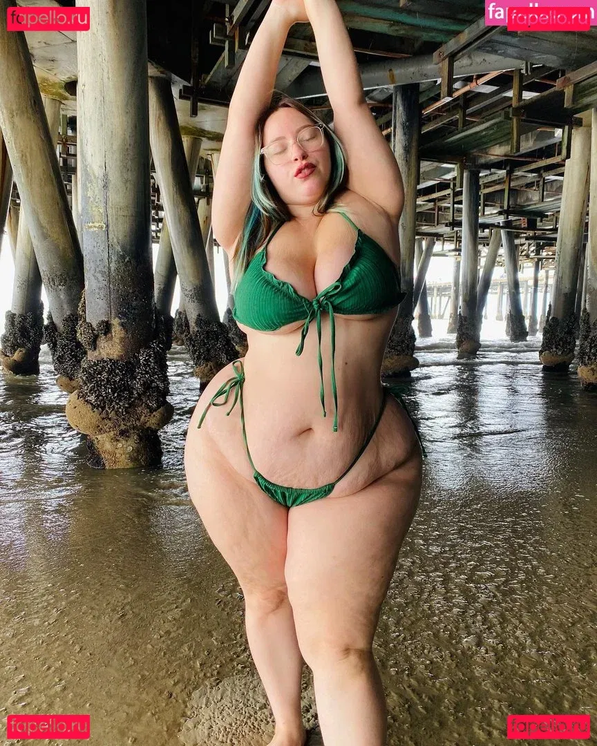 snowycakesy Onlyfans Photo Gallery 