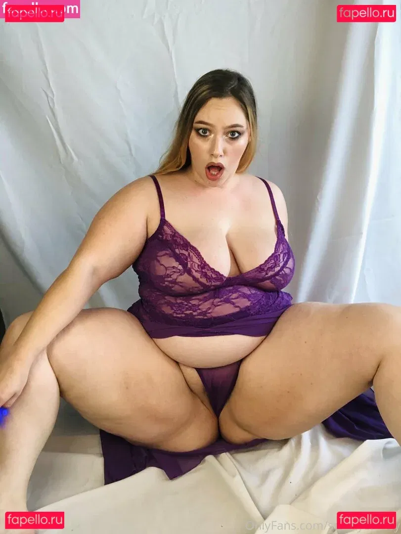 snowycakesy Onlyfans Photo Gallery 