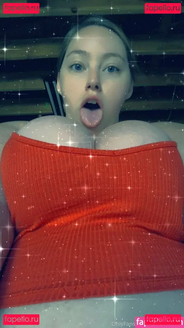 snowycakesy Onlyfans Photo Gallery 