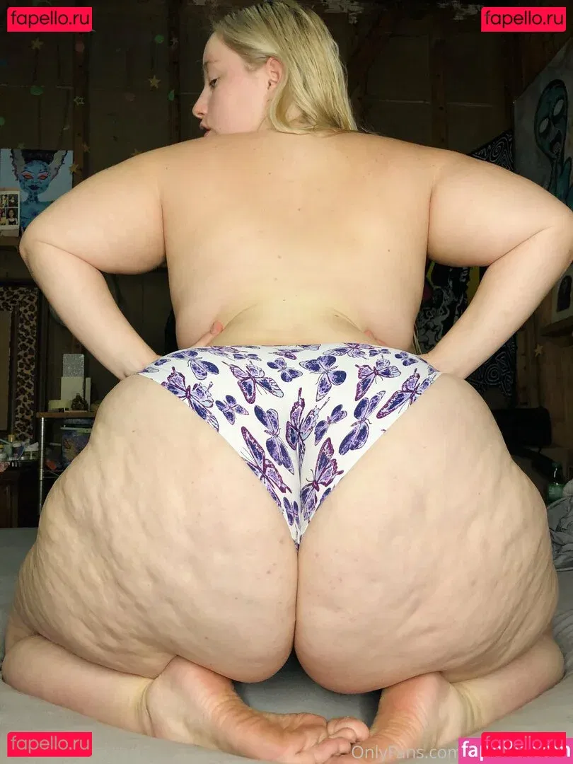 snowycakesy Onlyfans Photo Gallery 