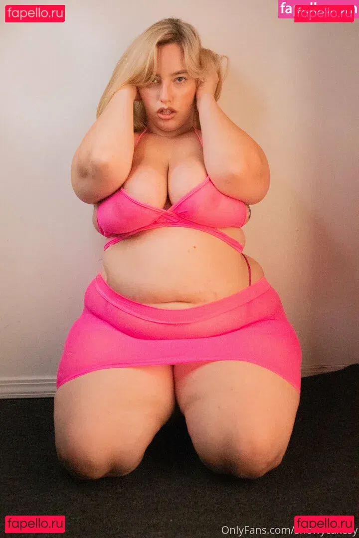 snowycakesy Onlyfans Photo Gallery 